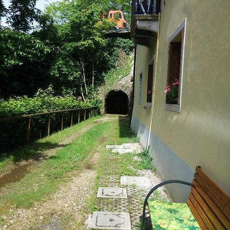 Casetta Next To The Creek Dino Buzzati Belluno Exterior photo