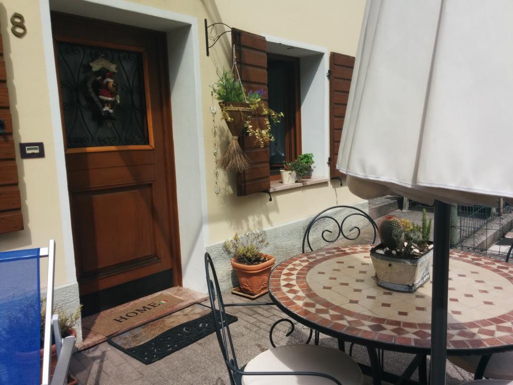 Casetta Next To The Creek Dino Buzzati Belluno Room photo
