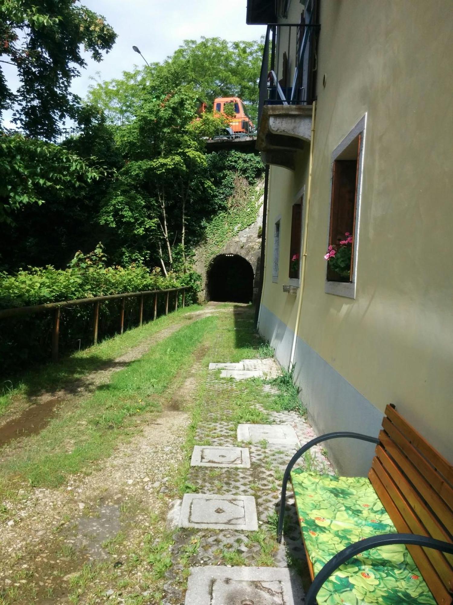 Casetta Next To The Creek Dino Buzzati Belluno Exterior photo